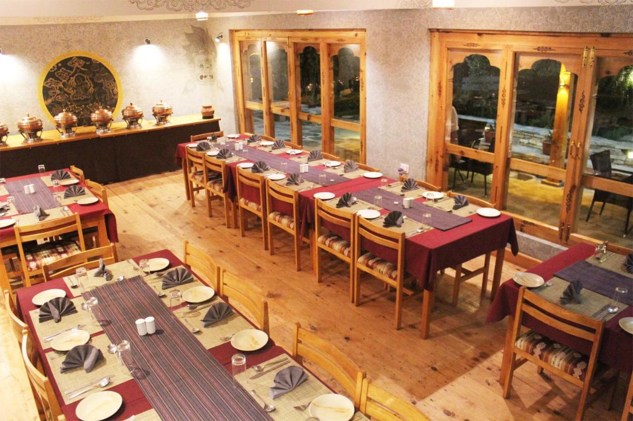 Rema Resort Паро Екстериор снимка