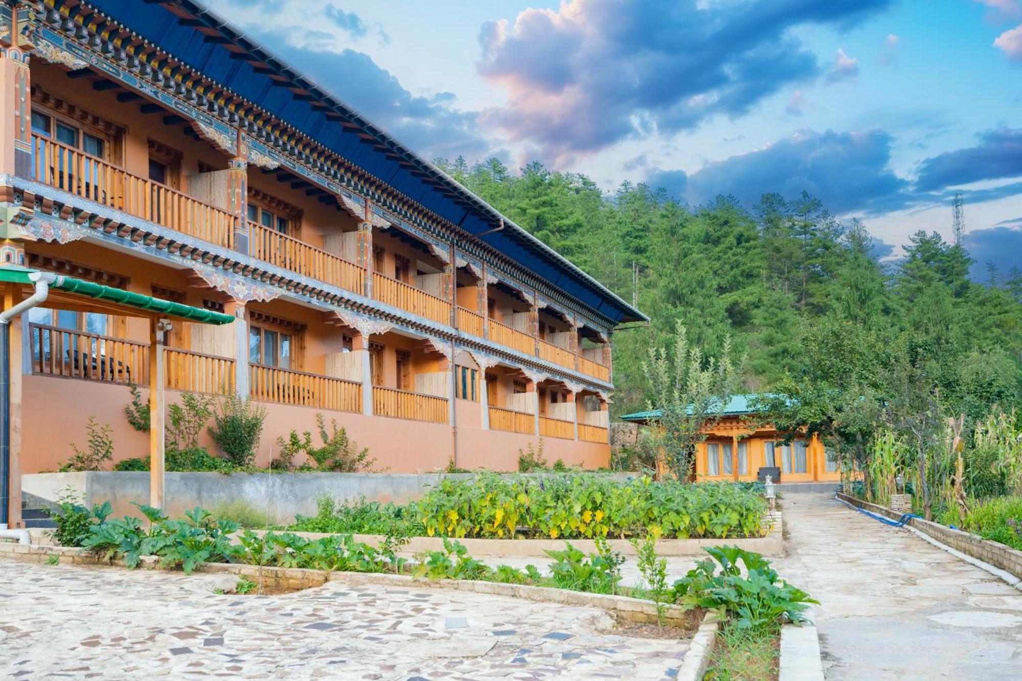 Rema Resort Паро Екстериор снимка